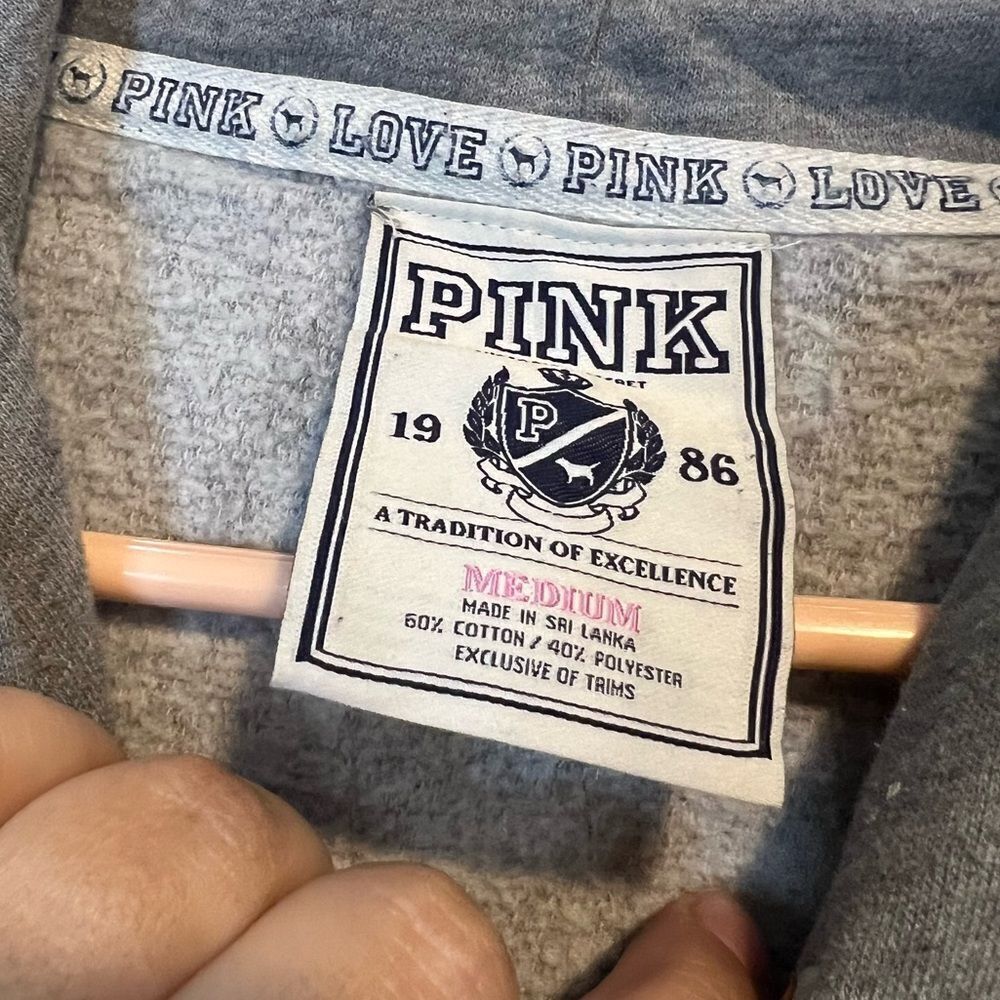 Women’s Pink hoodie sweatshirt, size Medium - Picture 3 of 4